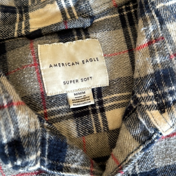 American Eagle Men’s Flannel - Picture 3 of 4